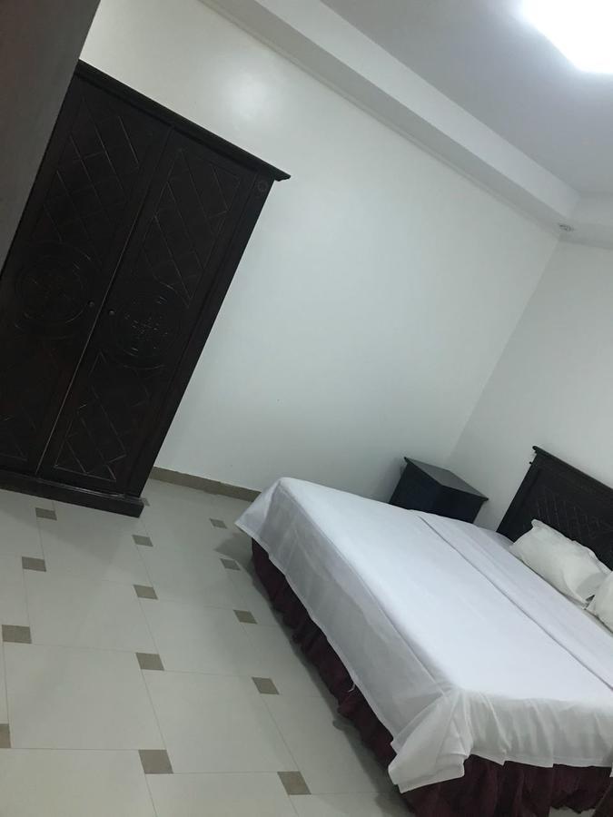 Al Makan Al Mosafer 116 Hotel By Al Azmy Ar Riyad Esterno foto